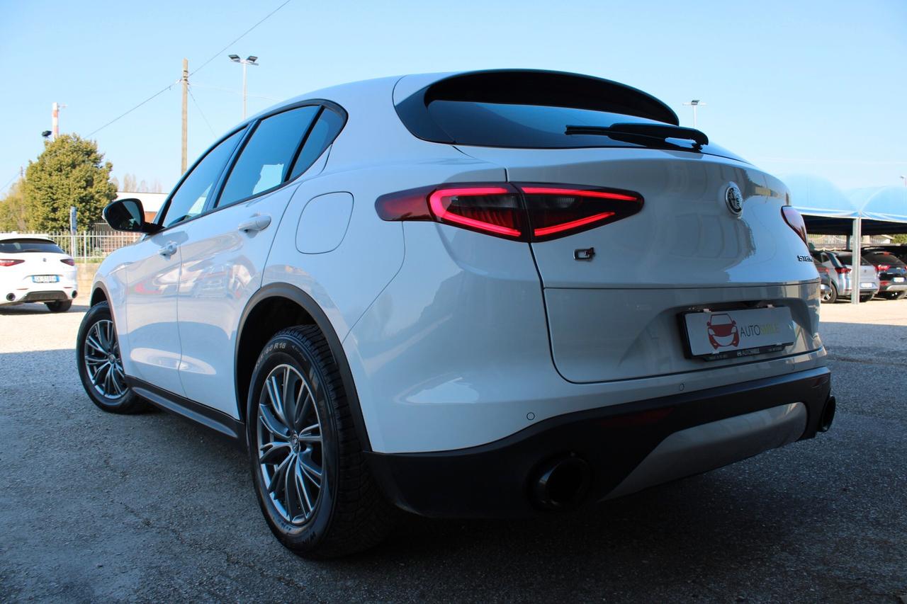 Alfa Romeo Stelvio Executive Q4 190cv auto 4x4