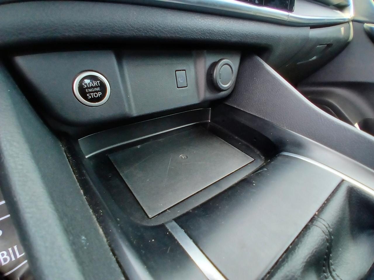 Nissan Qashqai MHEV 140 CV Business