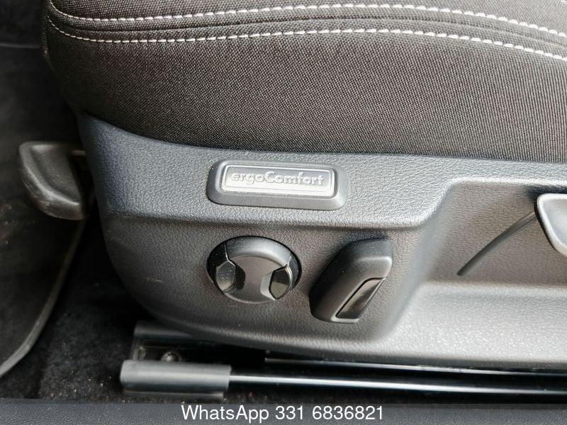 Volkswagen Passat Passat Variant 2.0 TDI SCR EVO DSG Business
