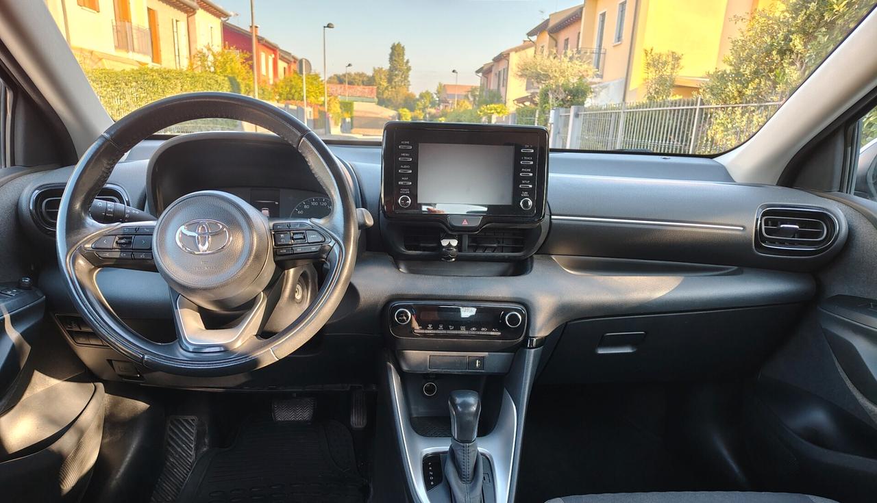 Toyota Yaris 1.5 Hybrid 5 porte Business