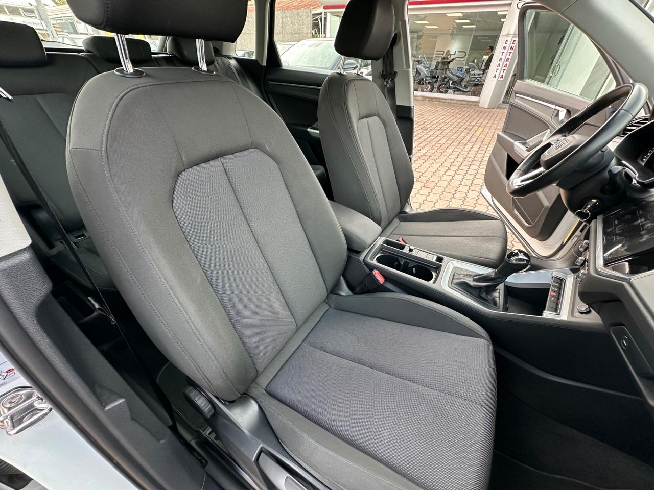 Audi Q3 35 TDI S tronic line edition