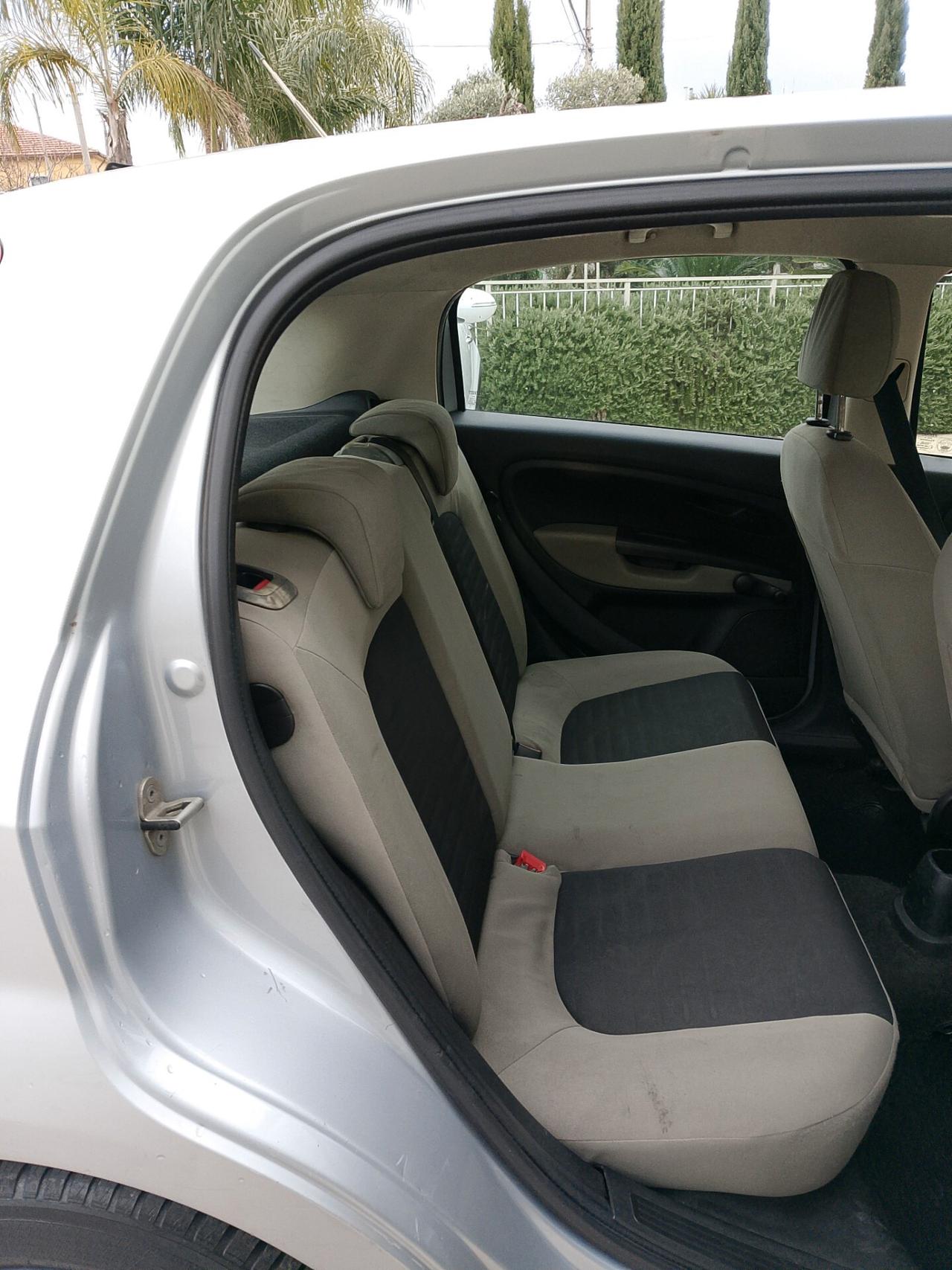 Fiat Grande Punto 1.4 benzina GPL