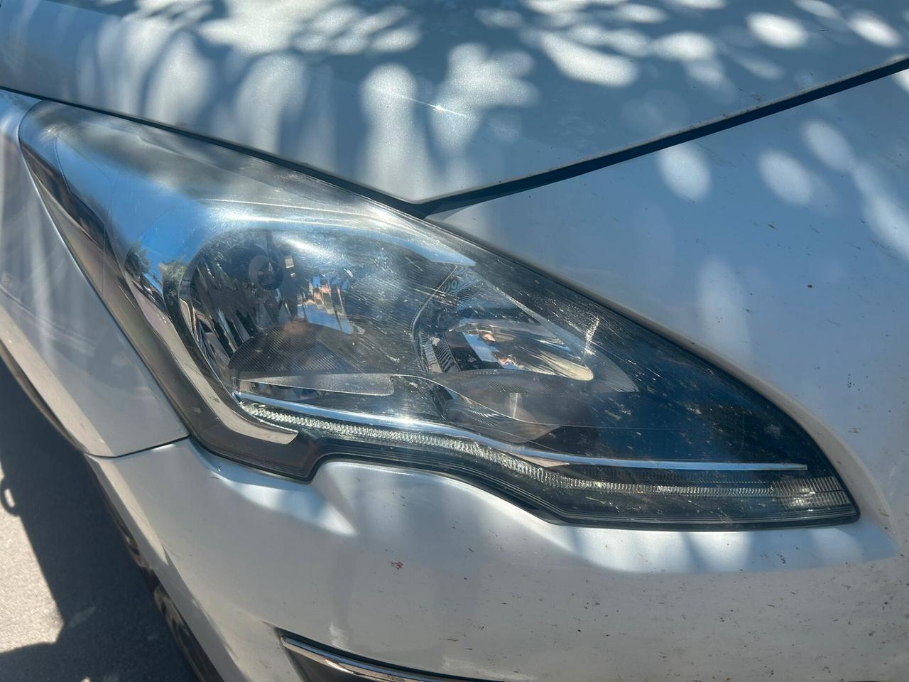 Peugeot 3008 1.6 e-HDi 115 CV ETG6