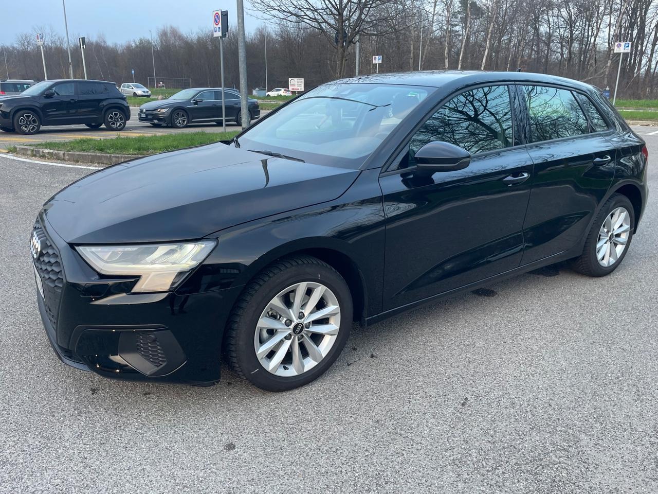 Audi A3 SPB 30 TDI *Automatik*Navi*Naopatentati*