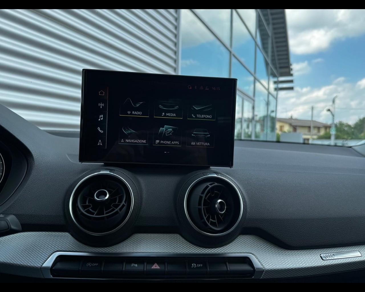 AUDI Q2 35 TFSI S-TRONIC