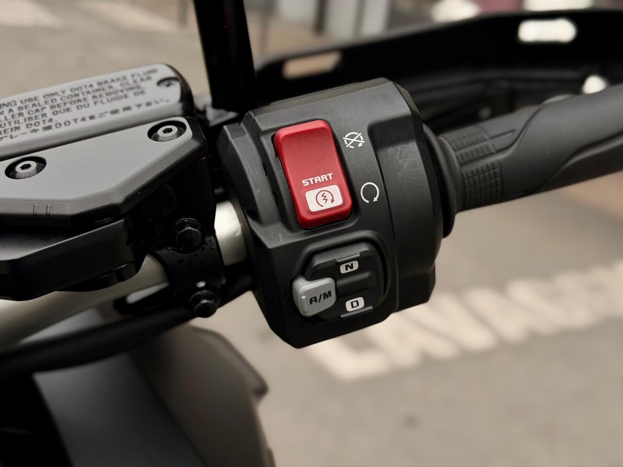 Honda X-ADV 750 • Depotenziata A2 • Garanzia Honda 2030 • Akrapovic