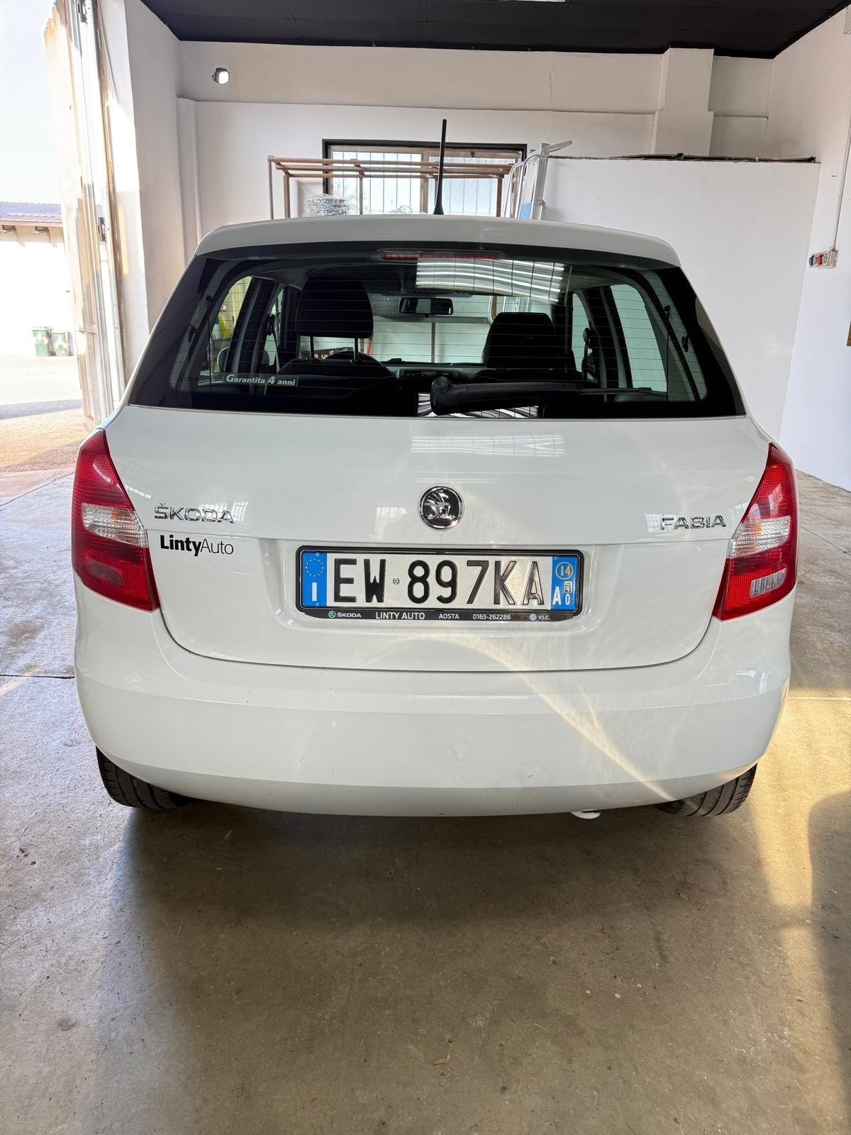 Skoda Fabia 1.6 TDI CR 90CV 5p. Drive EURO 5b
