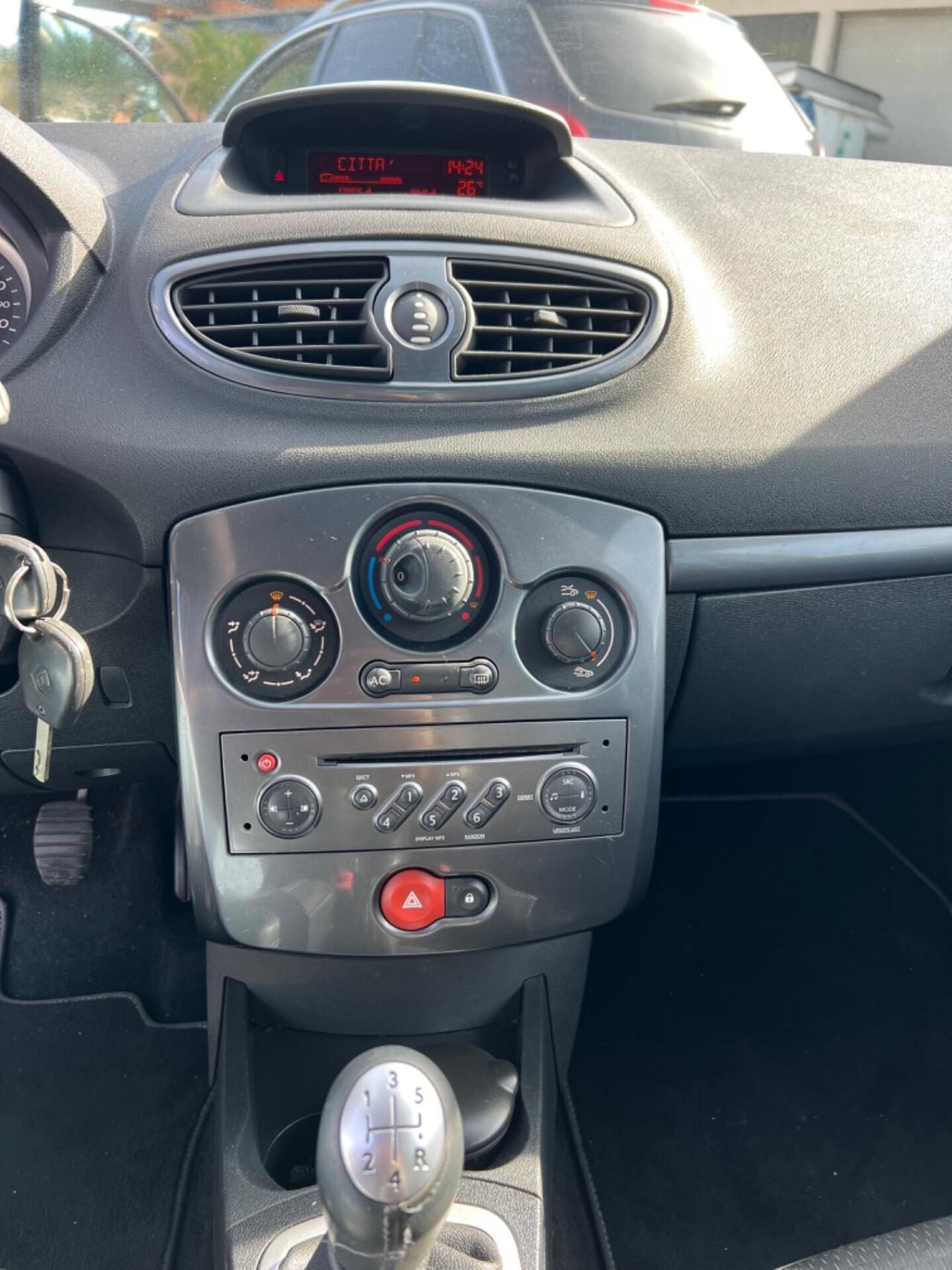 Renault Clio Storia 1.2 5 porte OK NEOPATENTATI