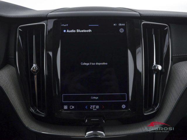 VOLVO XC60 B4 (d) AWD Geartronic Inscription