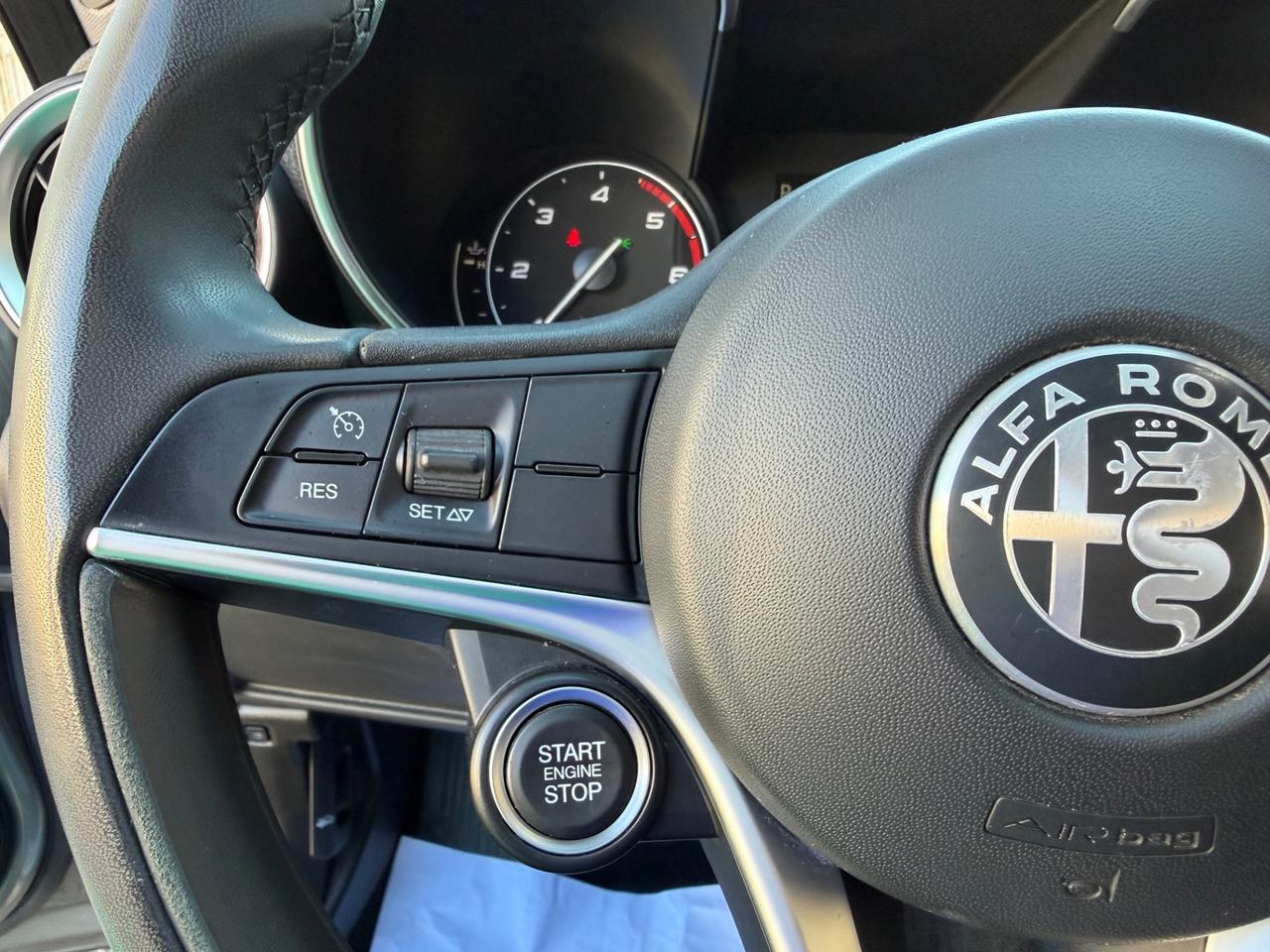 Alfa Romeo Giulia 2.2 Turbodiesel 180 CV AT8 Super