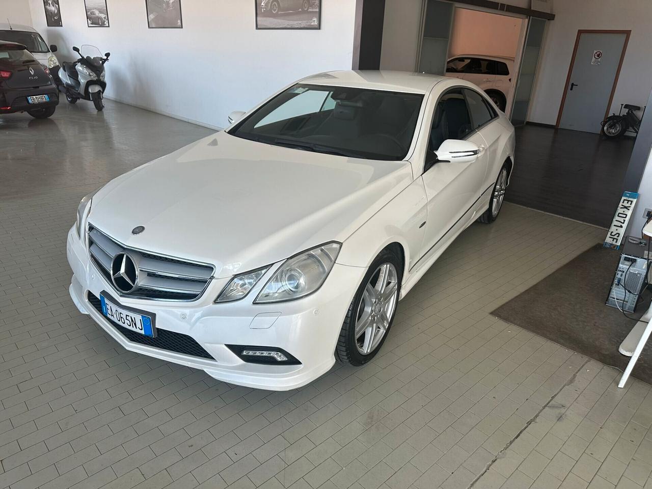 Mercedes-benz E 250 E 250 CDI BlueEFFICIENCY Avantgarde AMG
