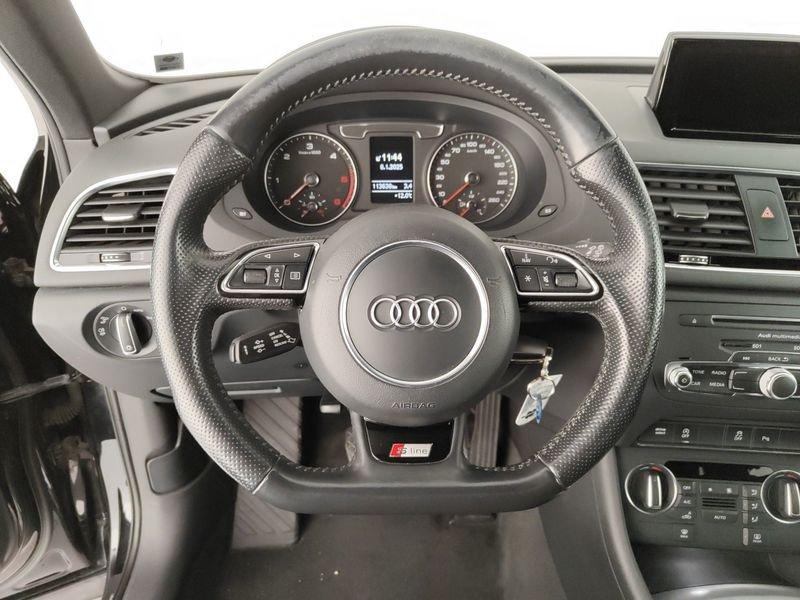 Audi Q3 2.0 TDI 150 CV S line Edition