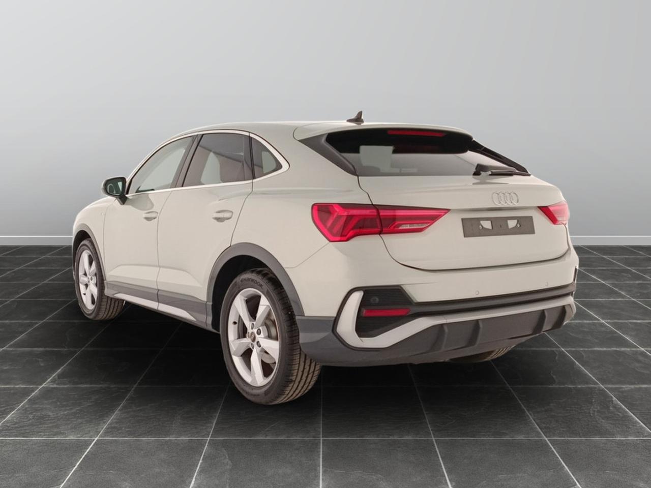 Audi Q3 sportback 35 1.5 tfsi evo2 s line edition s tronic