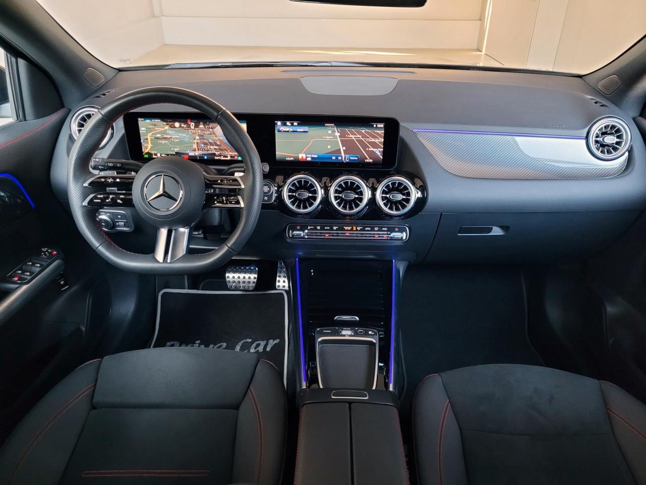 Mercedes-benz GLA 200 d AMG Line 8G-DCT LUCI AMBIENTE KEYLESS NAV