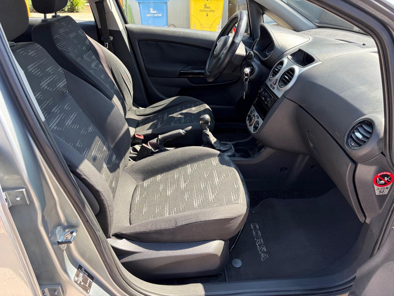 Opel Corsa 1.3 diesel 2011