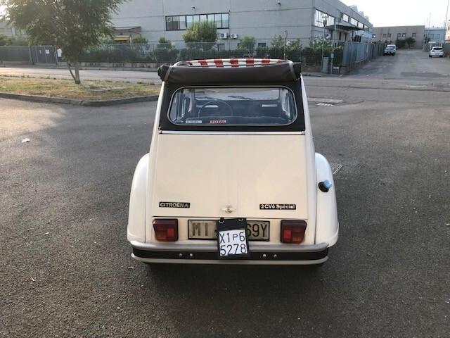 Citroen 2CV 6 Special