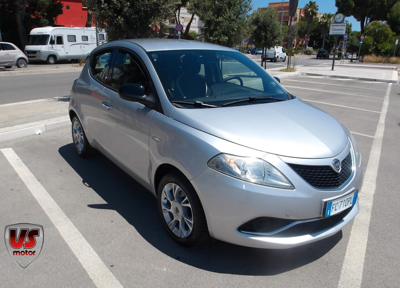 LANCIA YPSILON 1.2 BENZ-88.000 KM-2016