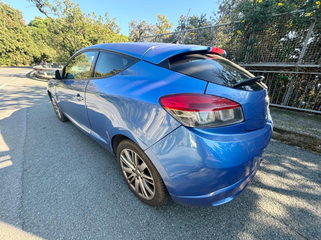 Renault Megane Mégane Coupé 1.6 dCi 130CV Start&Stop ESM Energy GT Line