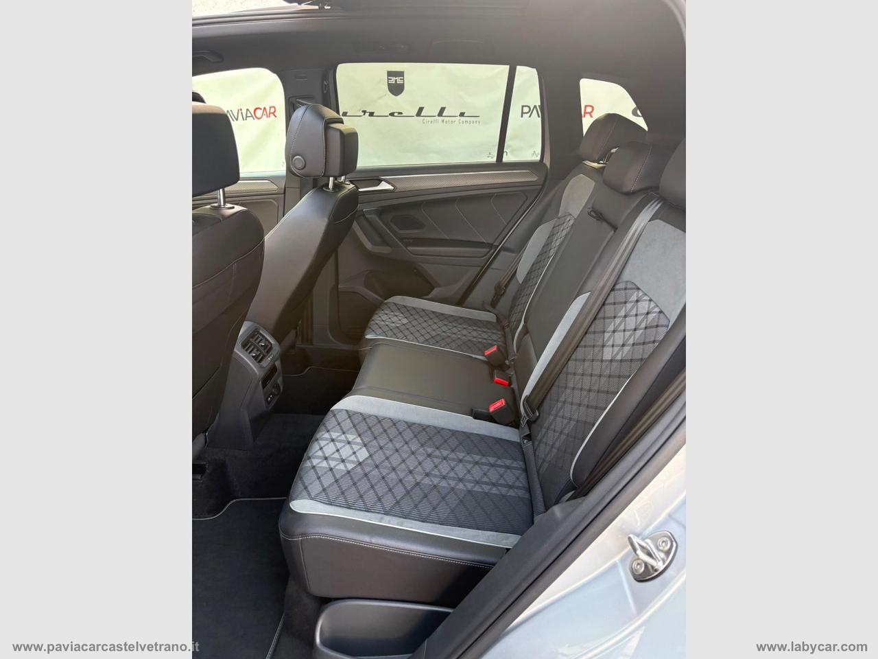 VOLKSWAGEN Tiguan 2.0 TDI 150CV SCR DSG R-Line
