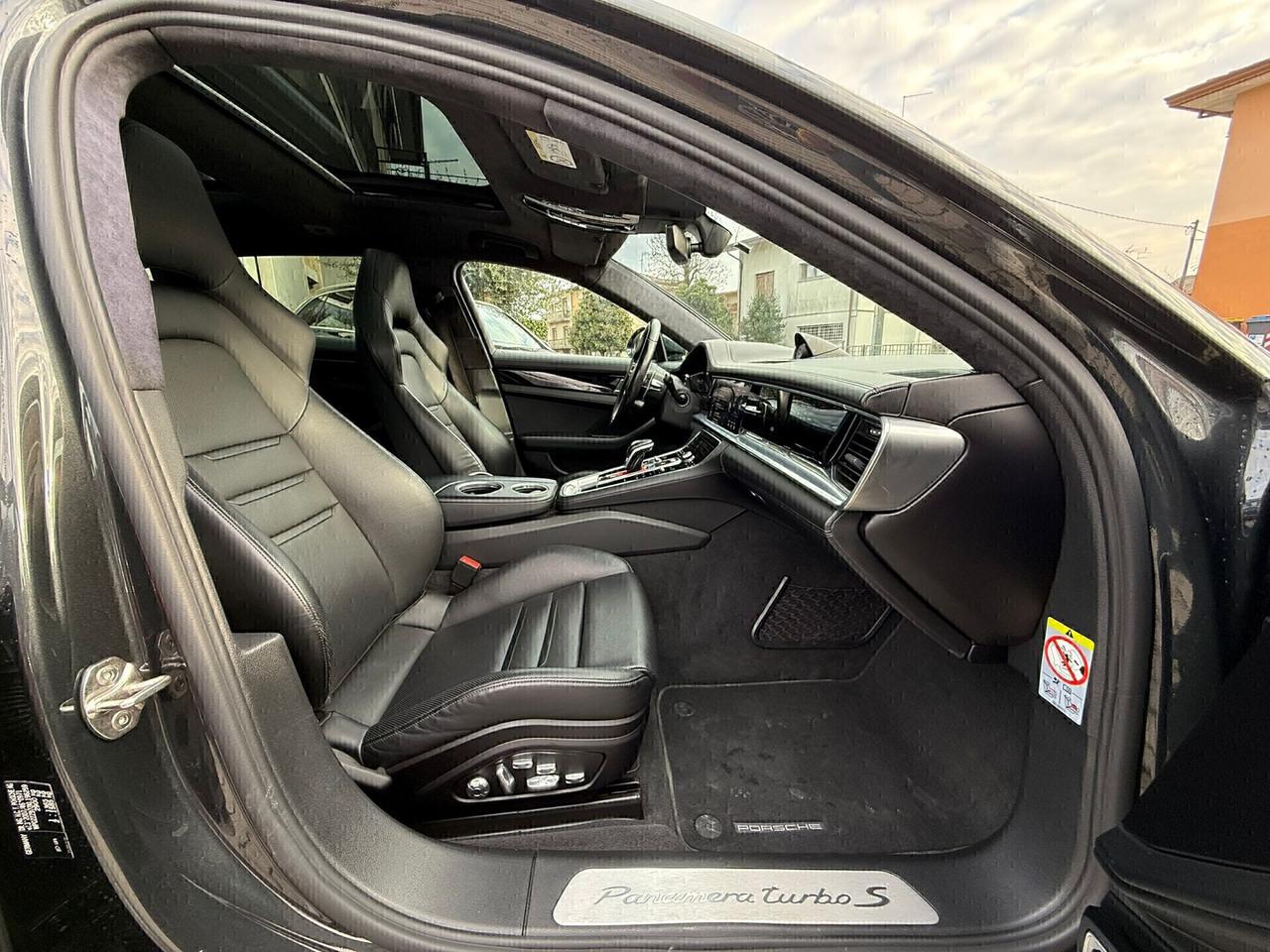 Porsche Panamera 4.0 Turbo S E-Hybrid Sport Turismo