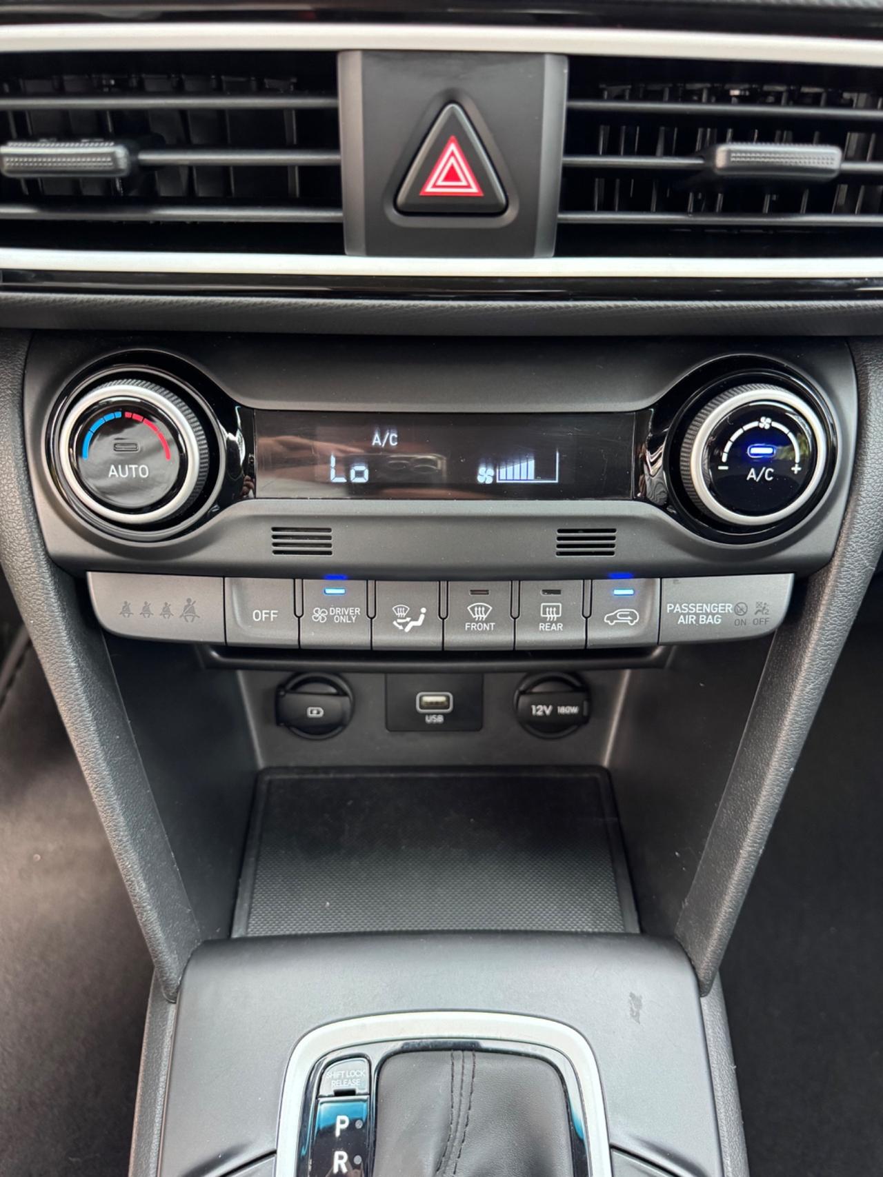 Hyundai Kona 1.6 Hybrid SOLO 63.000 CHILOMETRI