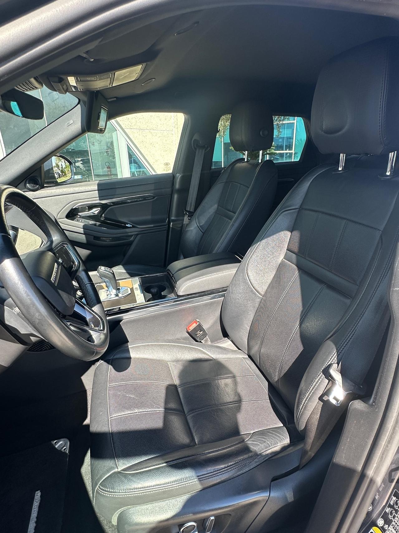 Range Rover Evoque 2.0d Nolita possibilità noleggio no scoring