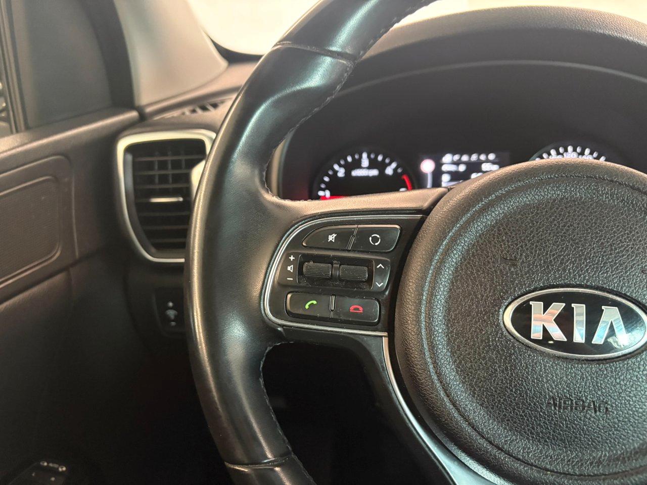 Kia Sportage 2.0 crdi Rebel Techno Pack awd 136cv