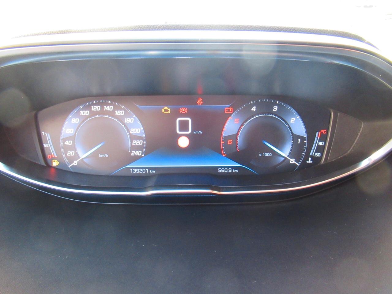 Peugeot 3008 BlueHDi 130 S&S Allure
