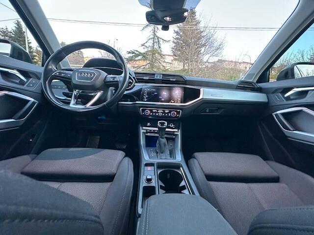 Audi Q3 35 TDI 150CV S LINE -2019