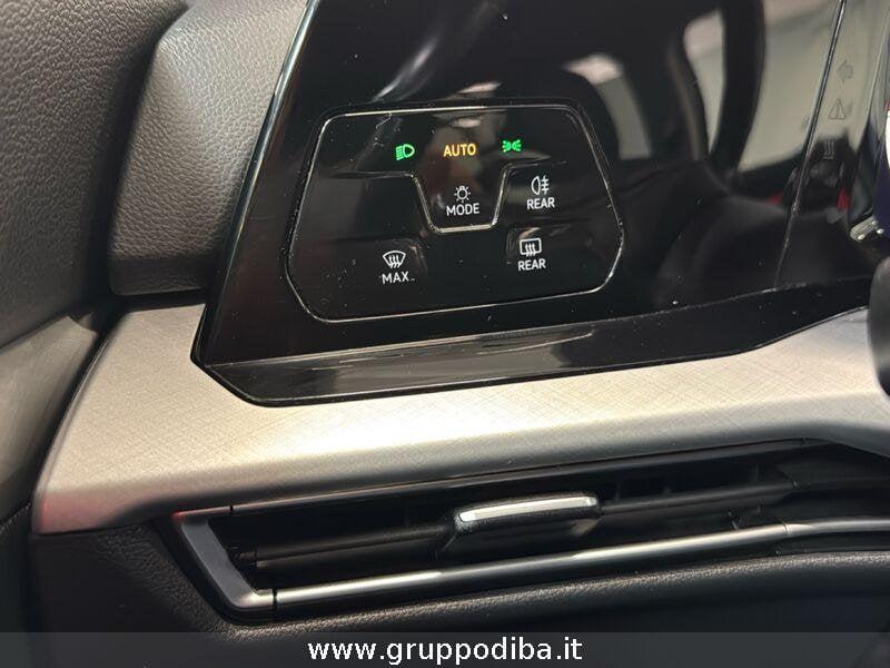 Volkswagen Golf VIII 2020 Diesel 2.0 tdi Style 150cv dsg