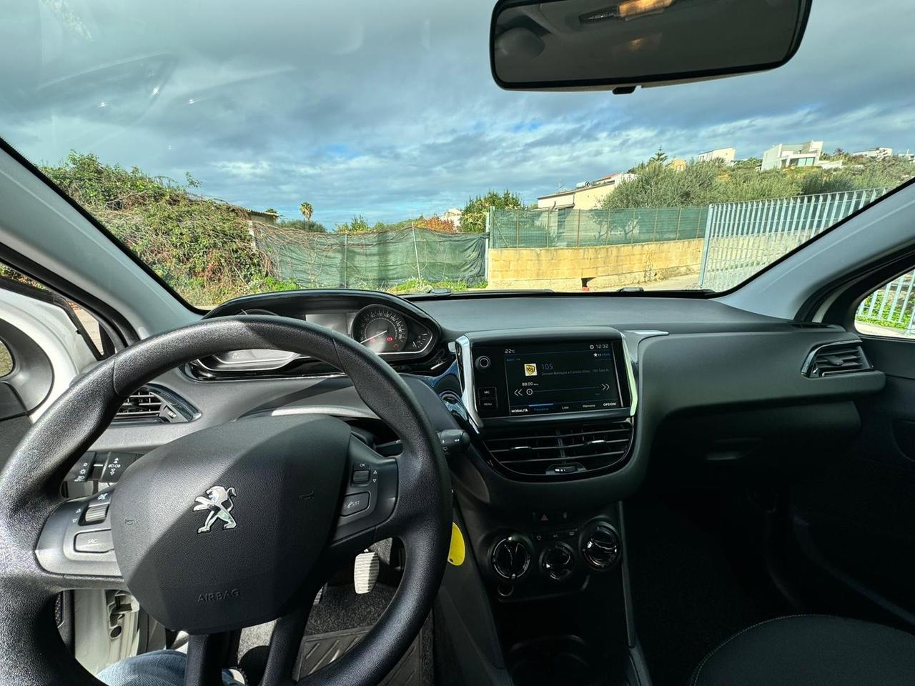 Peugeot 208 BlueHDi 100 S&S 5 porte Active
