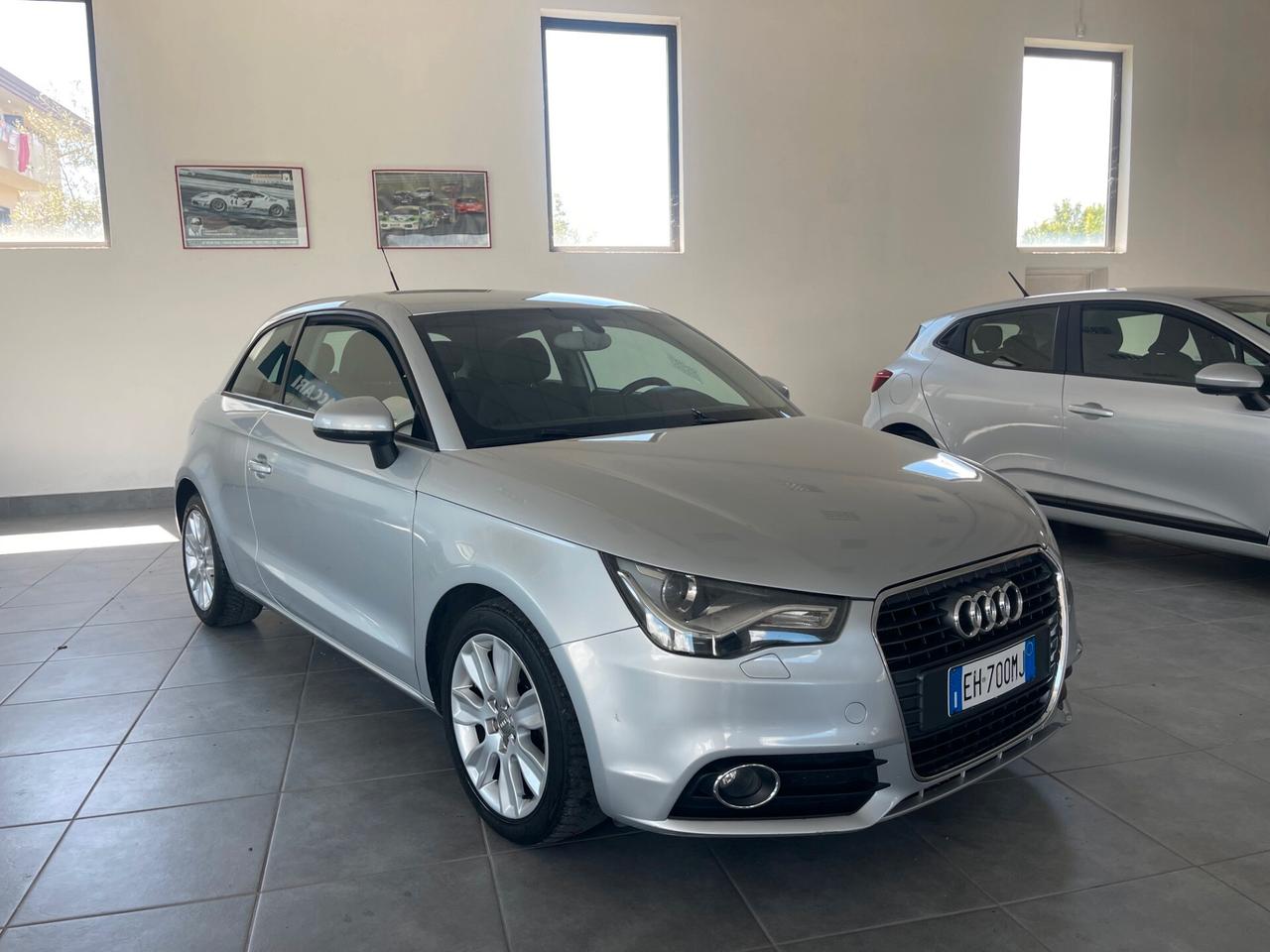 Audi A1 1.6 TDI 105 CV Ambition 3 porte adatto a NEOPATENTATI