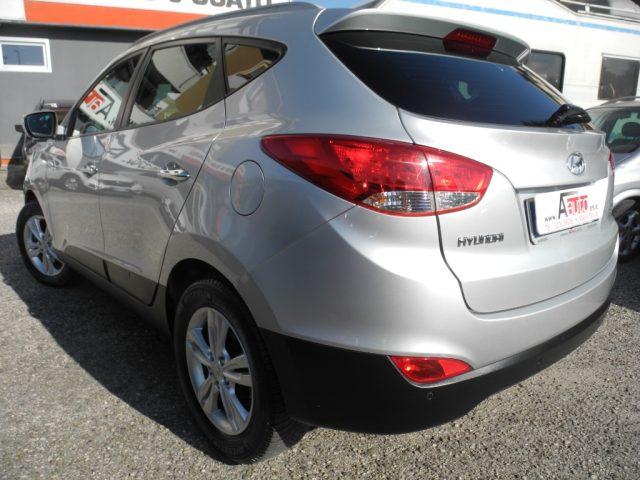 HYUNDAI iX35 2.0 CRDi 2WD 135cv - OK NEOPATENTATI -"DA VETRINA"