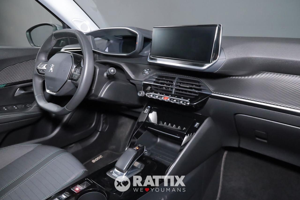 Peugeot e-2008 motore elettrico 100kW Allure Pack