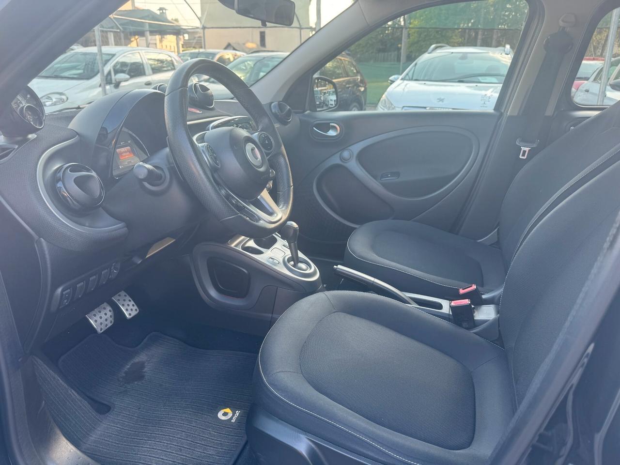 Smart ForFour 70 1.0 twinamic Passion NEOPATENTATI