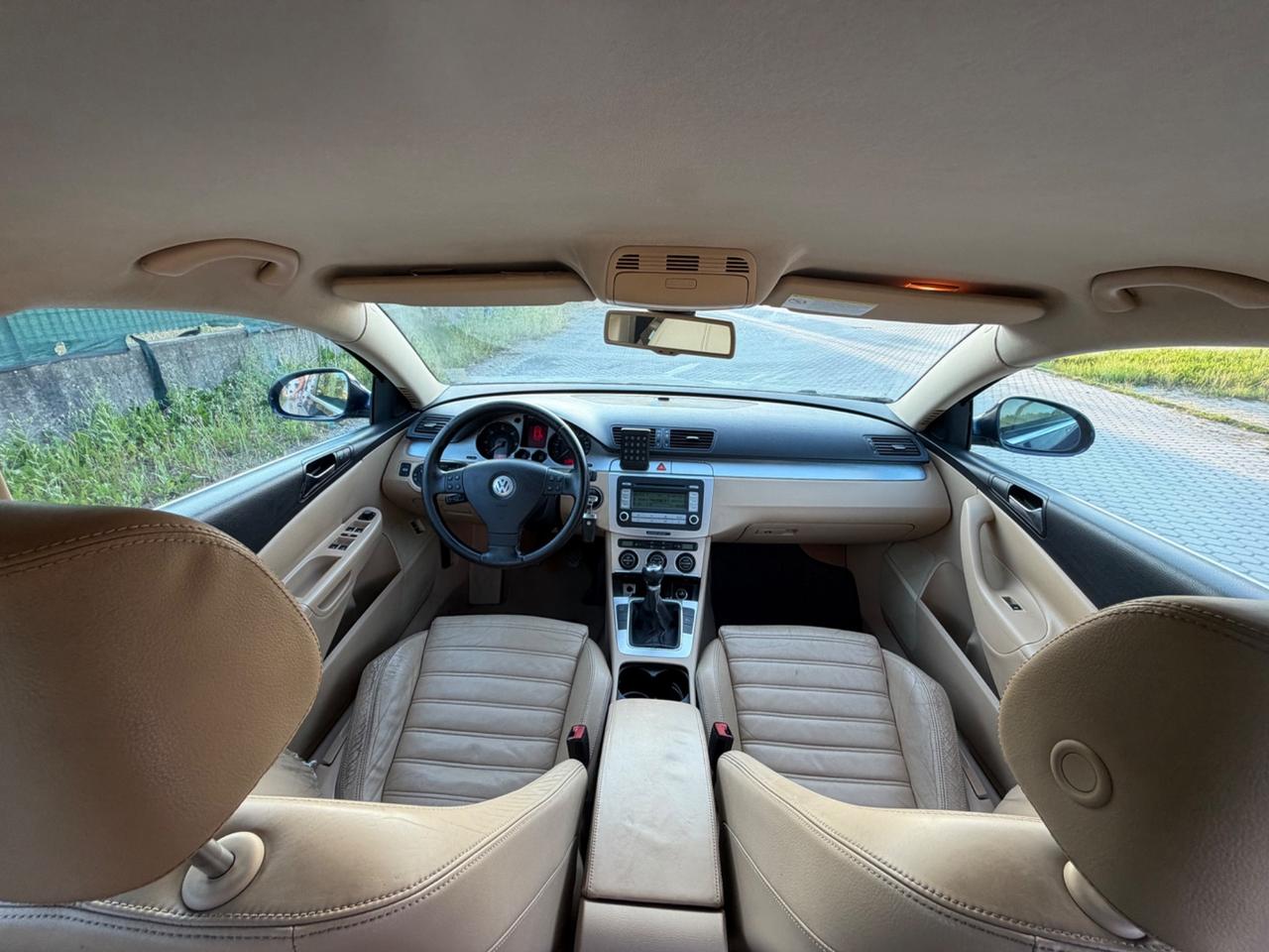 Volkswagen Passat 2.0 TDI DPF Var. Highline