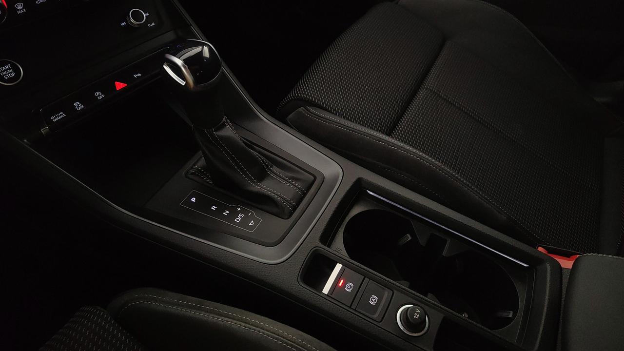 AUDI Q3 2019 Sportback - Q3 Sportback 40 2.0 tfsi S line edition