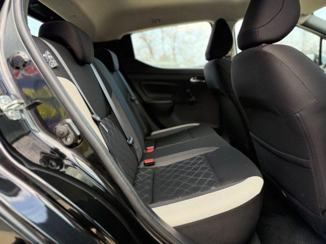 NISSAN Micra 1.0 benzina PARI AL NUOVO