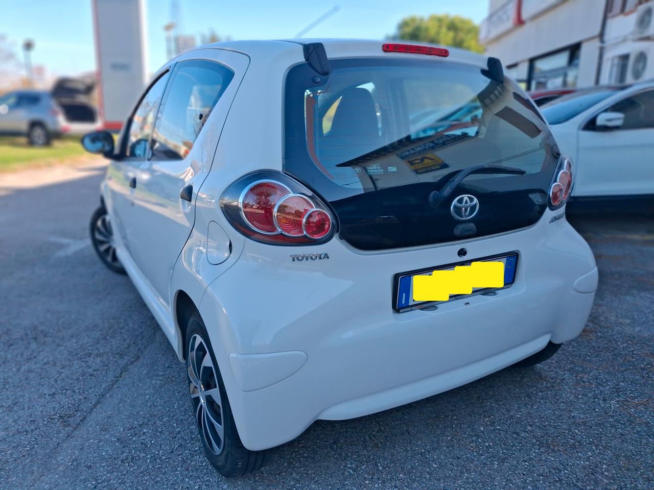 Toyota Aygo 1.0 , 5 porte, Connect, 21000km