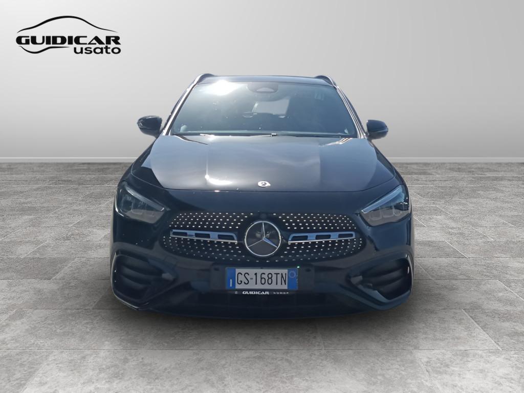 Mercedes-Benz GLA-H247 2023 - GLA 180 d AMG Line Advanced Plus auto
