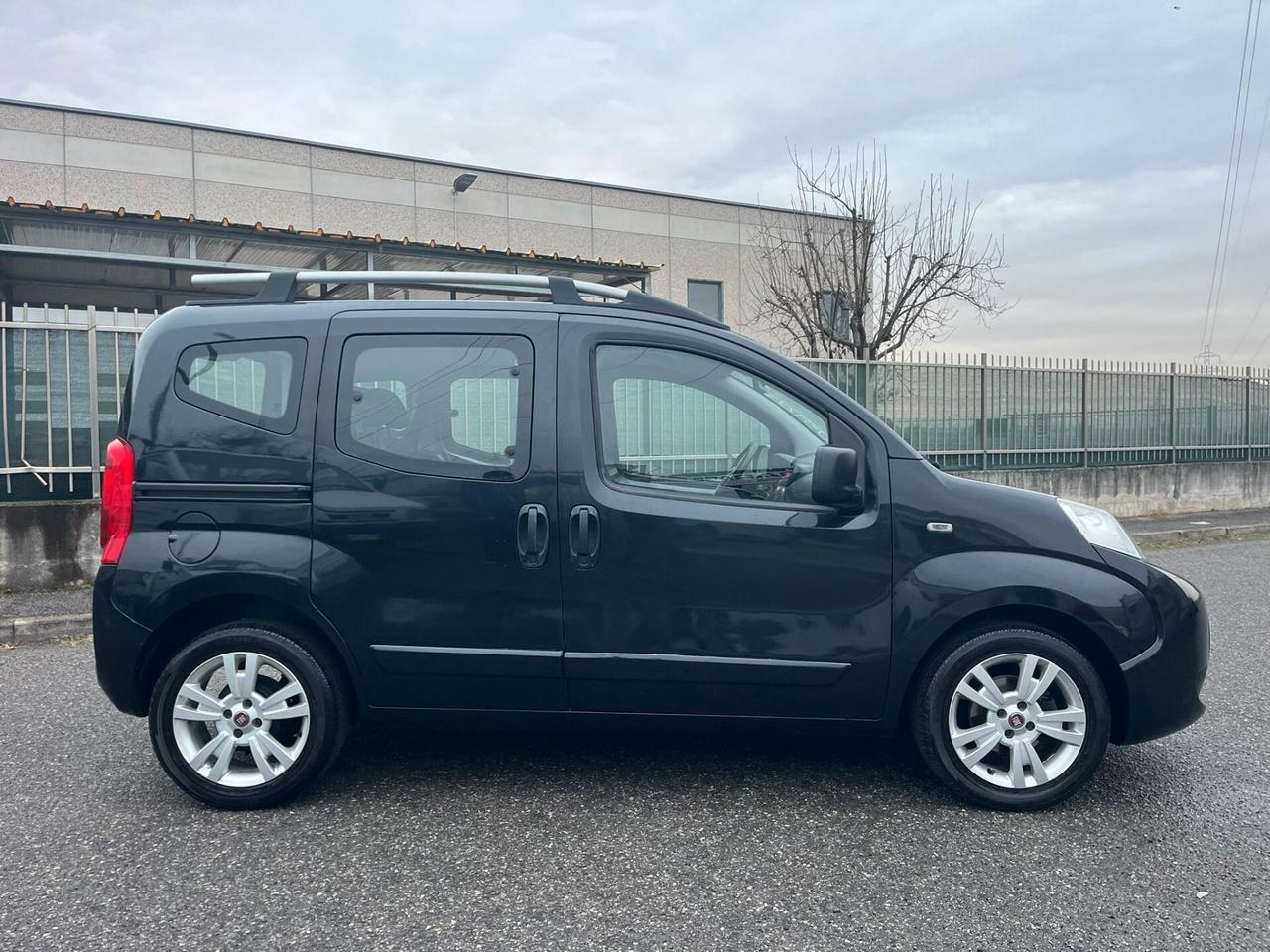 Fiat Qubo 1.4 8V benz 60.000 km
