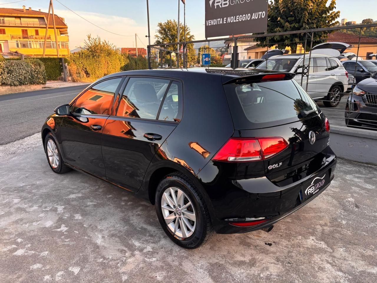 Volkswagen Golf 1.6 TDI DPF 5p. Highline