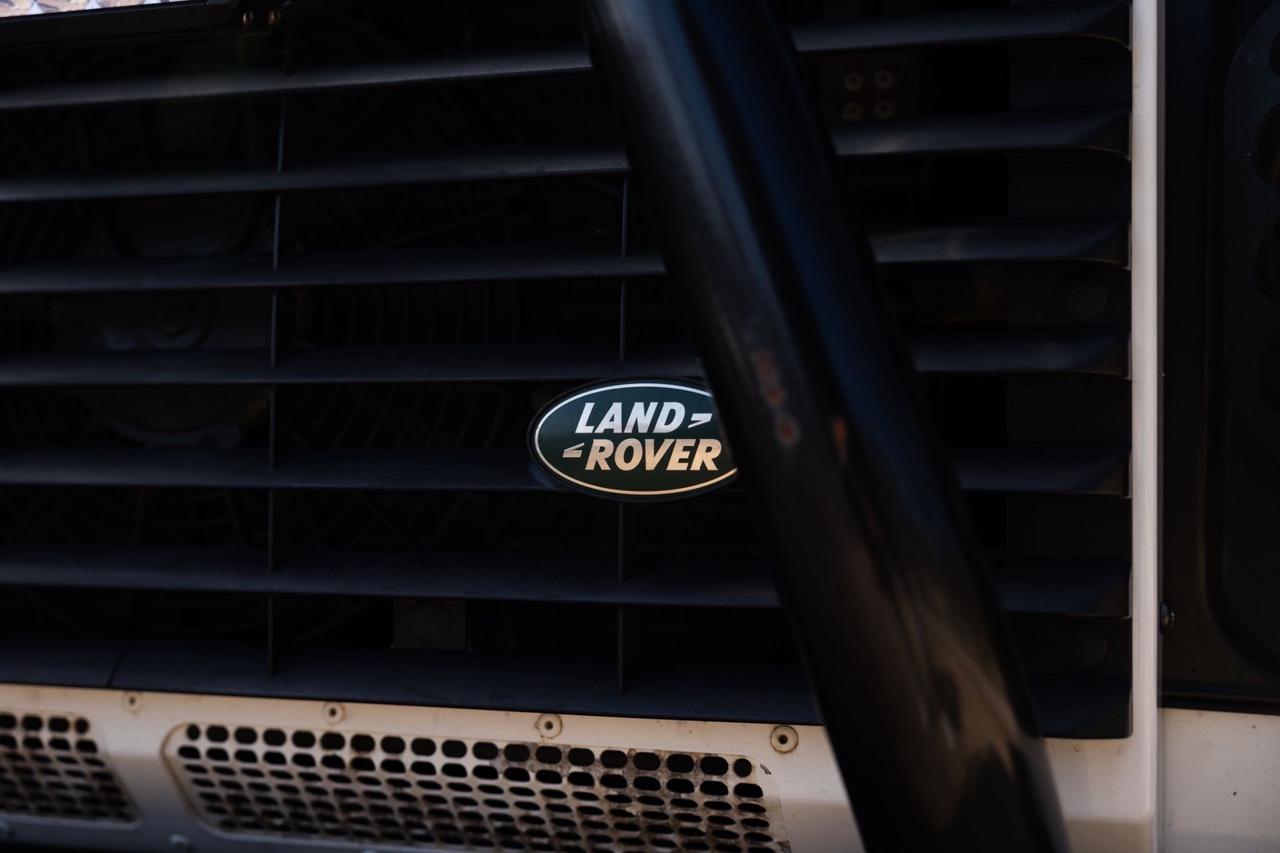 Land Rover Defender 110 2.2 TD4 Station Wagon E N1