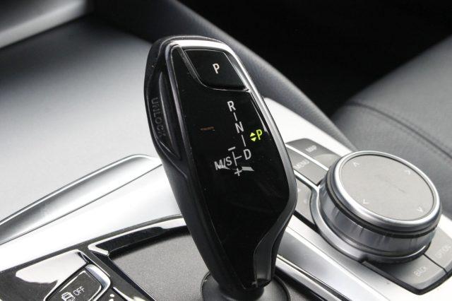 BMW 520 d 48V xDrive Touring Business UNICOPROP. PELLE.
