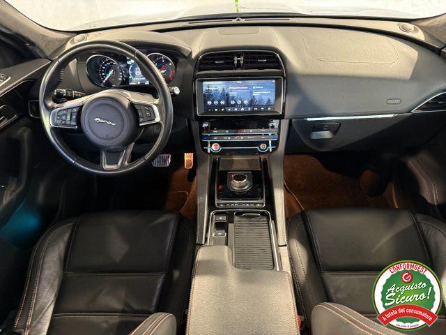 JAGUAR F-Pace 3.0 D V6 300 CV AWD aut. PER COMMERCIANTI