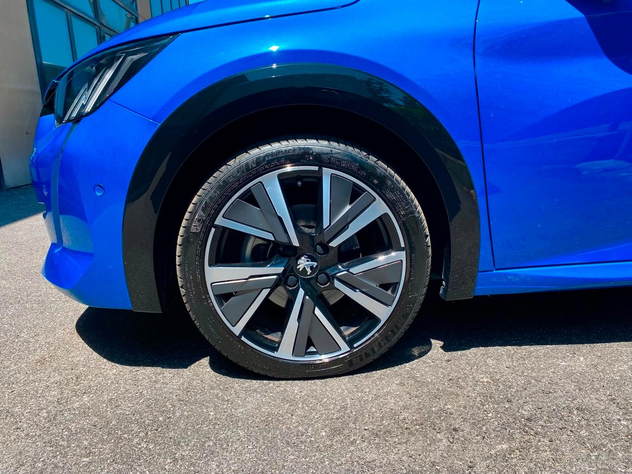 Peugeot 208 130-cv GT Pack AUTOMATICA -GARANZIA