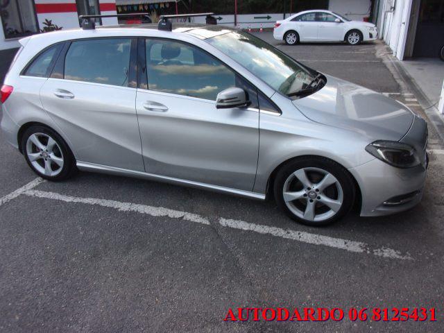 MERCEDES-BENZ B 180 CDI Premium