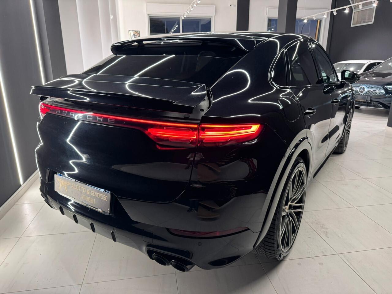 Porsche Cayenne Coupé 3.0 340 CV E-Hybrid TETTO PANORAMICO