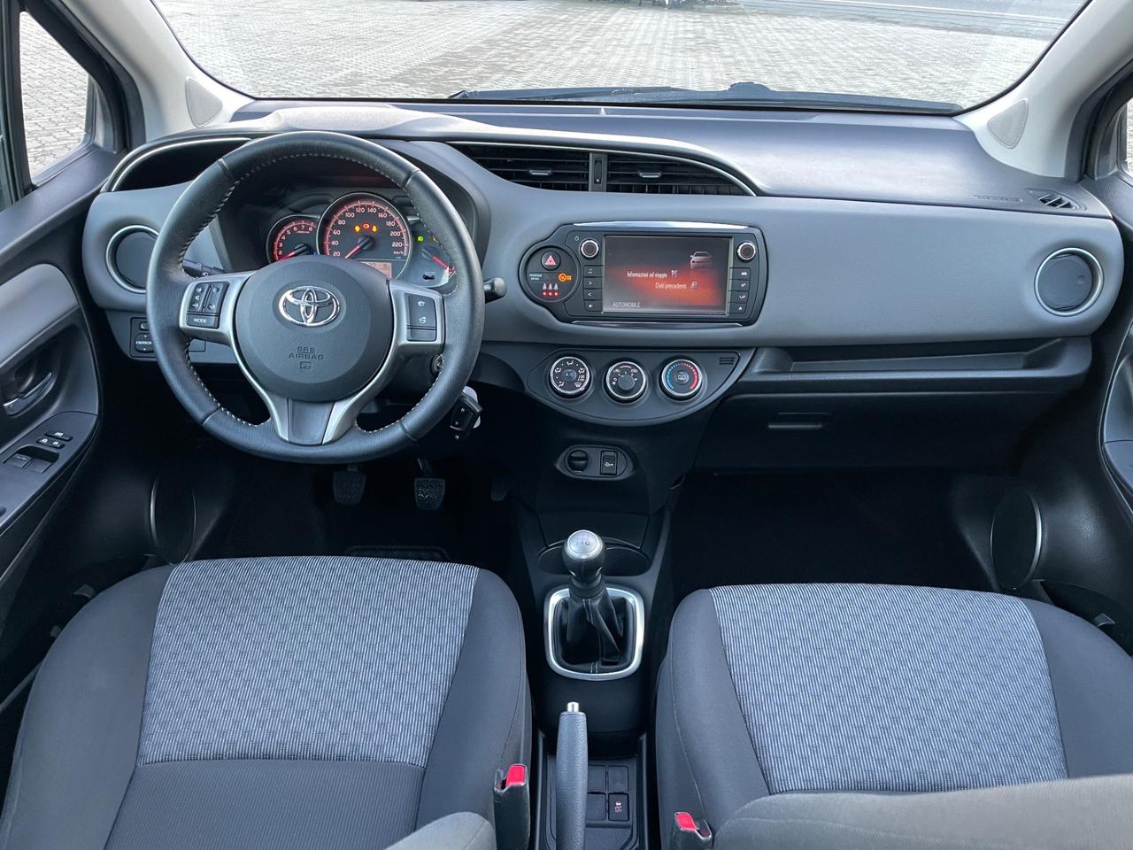 Toyota Yaris 1.0 5 porte Lounge