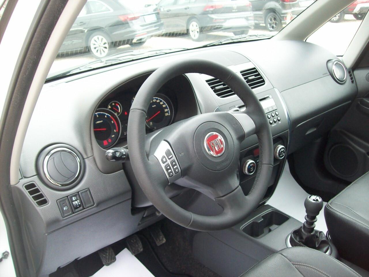 FIAT SEDICI 2.0 MTJ CV.136 4X4 Experience